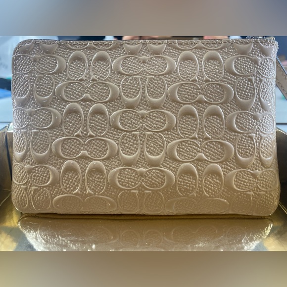 Boxed Signature Debossed Patent Corner Zip Wristlet - Picture 2 of 4